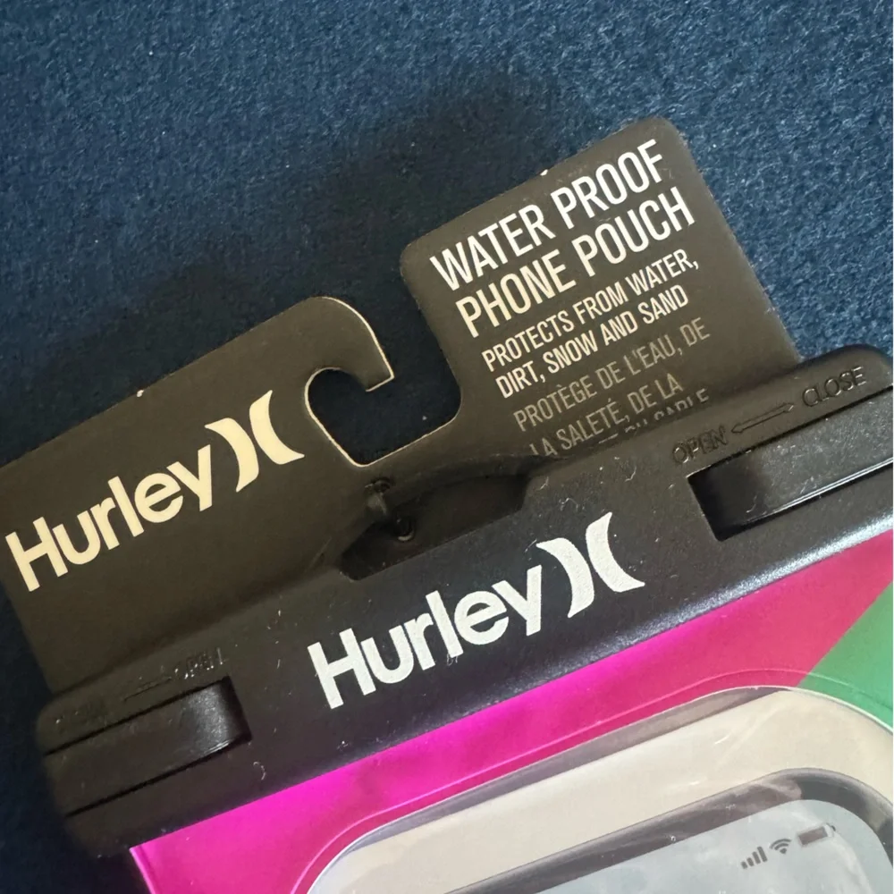Hurley Pink and Green Vibrant Protective phoneCover💚🩷 w/ removable lanyard🩷💚